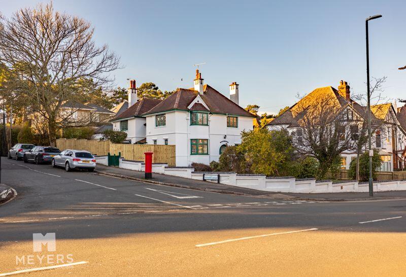 Additional property image - Fitzharris Avenue, Charminster, BH9