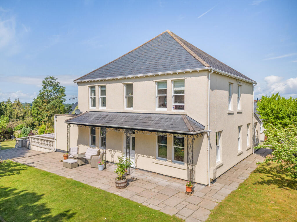 Main image of property: Mead Lane, Sandford, BS25
