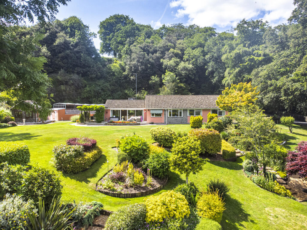 Main image of property: Holly Lane, Clevedon, BS21