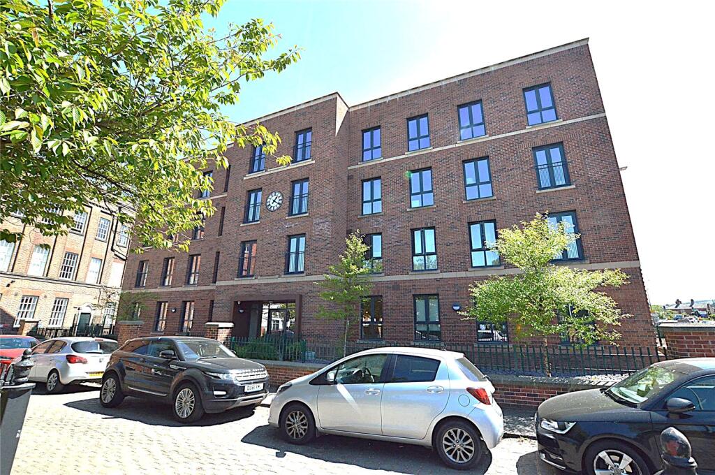 Main image of property: Park Green, Macclesfield, Cheshire, SK11