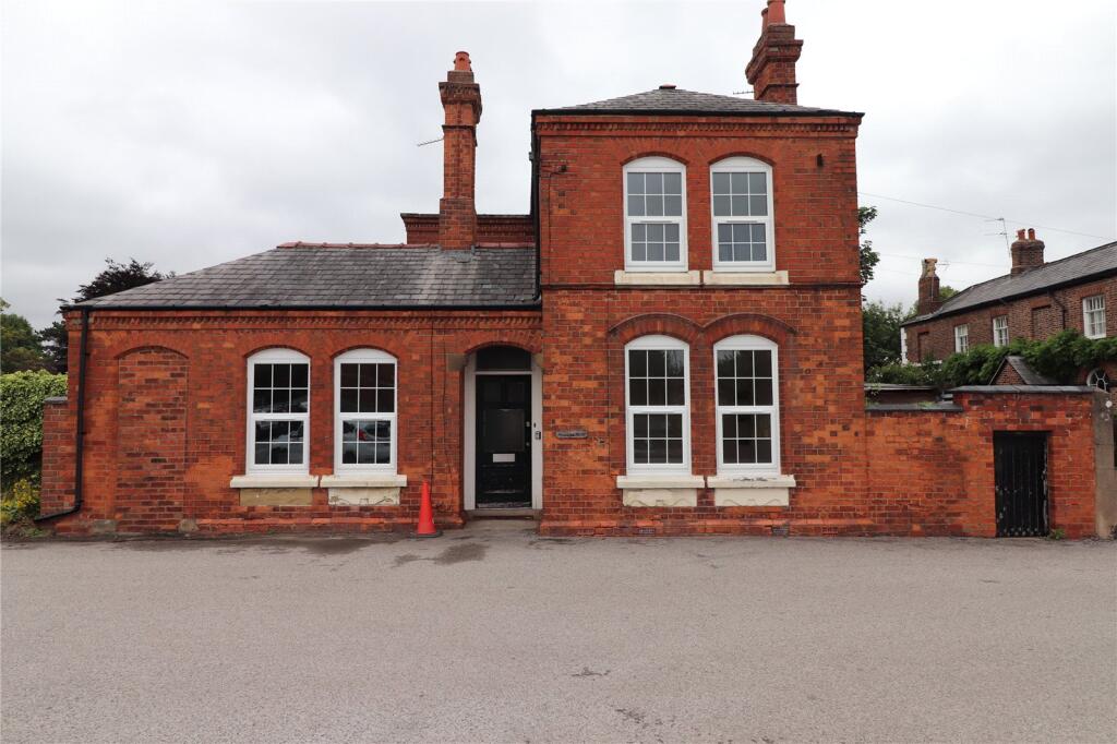 Main image of property: Bexton Road, Knutsford, Cheshire, WA16