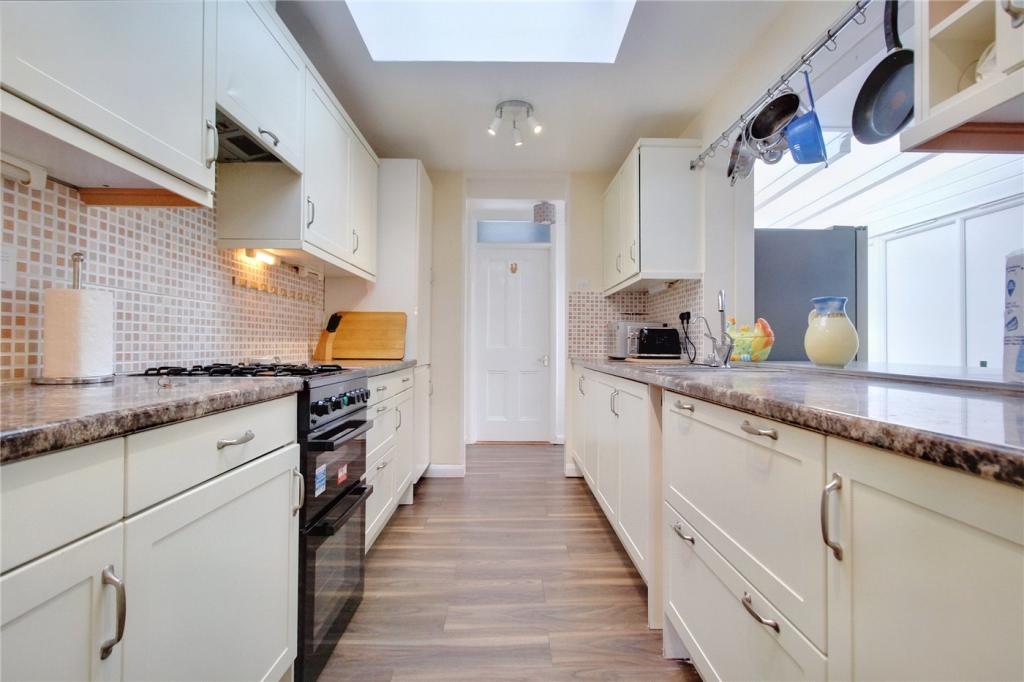 2 bedroom terraced house for sale in Off Sea View Road, Reydon