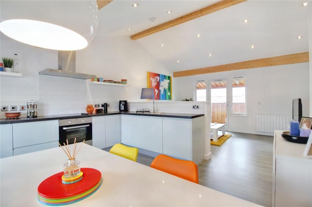 2 bedroom apartment for sale in Priory Lane, Bungay, Suffolk, NR35