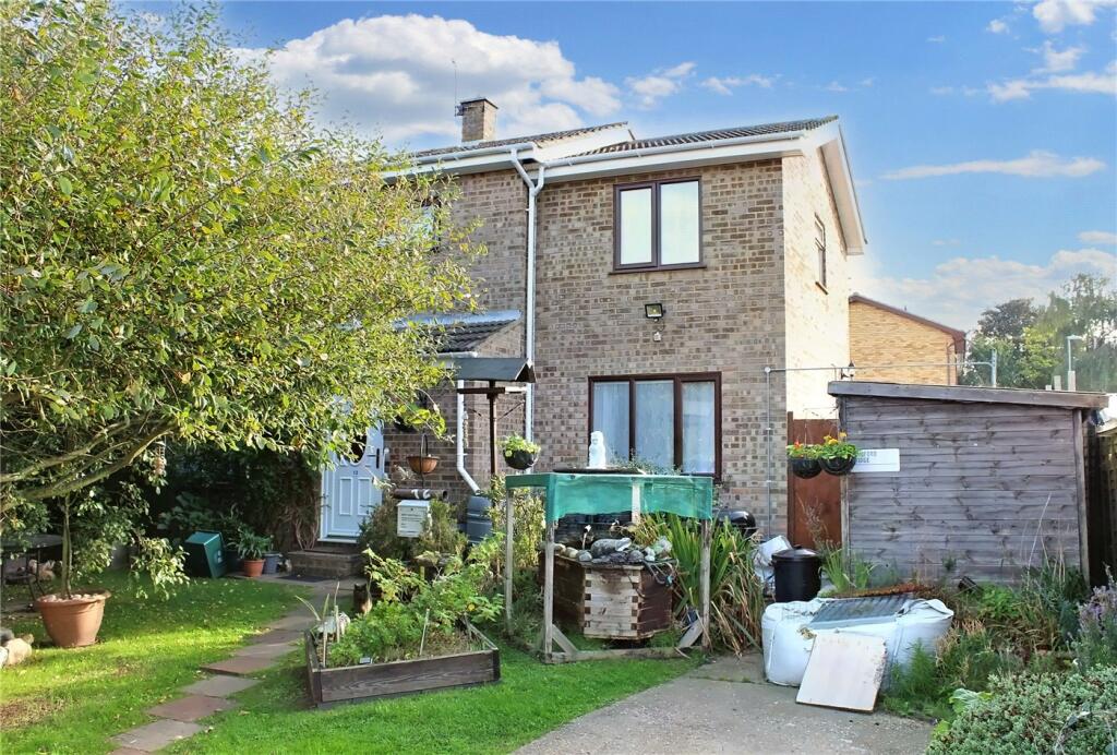 4 bedroom semidetached house for sale in Heather Road, Belton, Great