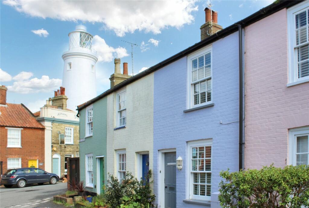 3 bedroom terraced house for sale in East Green, Southwold, Suffolk, IP18
