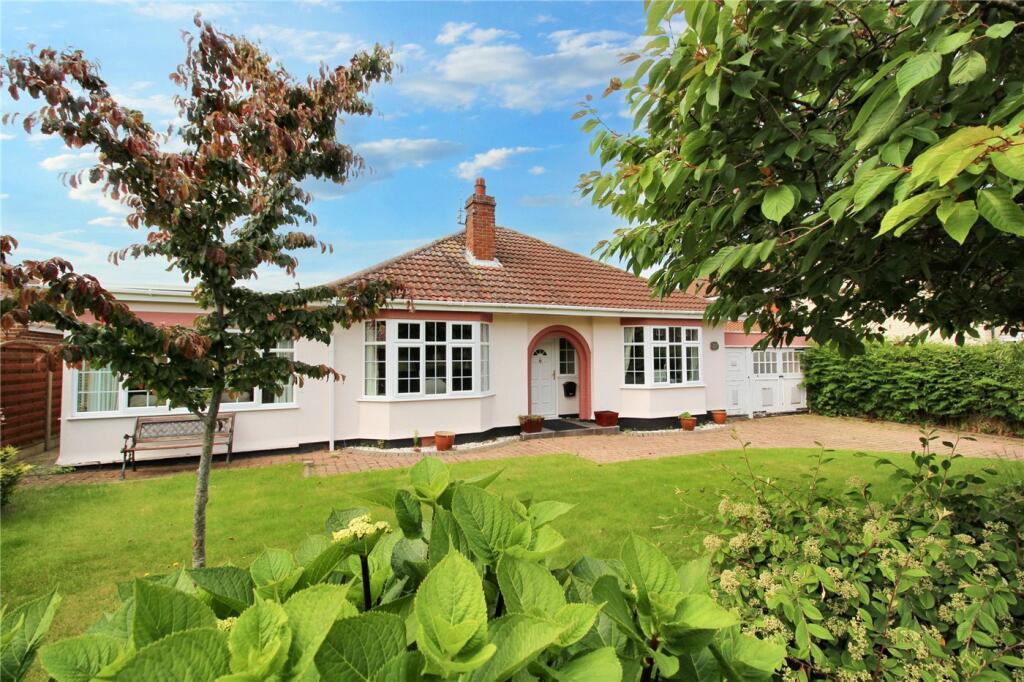 3 bedroom bungalow for sale in Jermyns Road, Reydon, Southwold, Suffolk