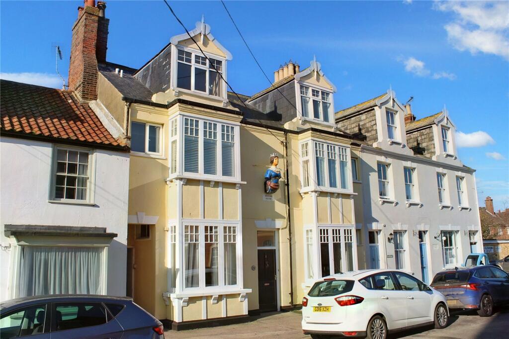 1 bedroom apartment for sale in Stradbroke Road, Southwold, Suffolk, IP18