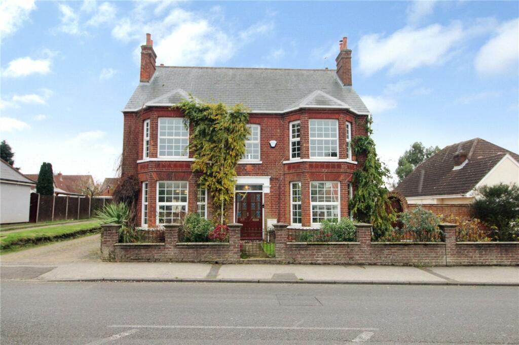Main image of property: Normanston Drive, Oulton Broad, Lowestoft, Suffolk, NR32