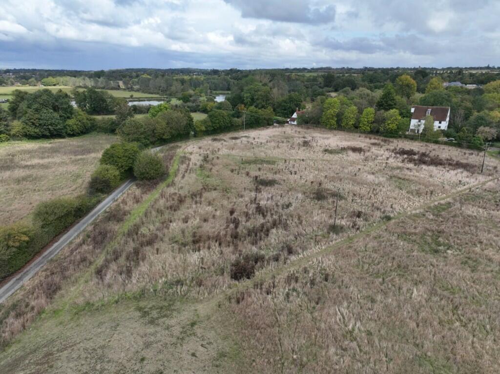 Additional property image - Petty Croft, Chelmsford, Essex, CM1