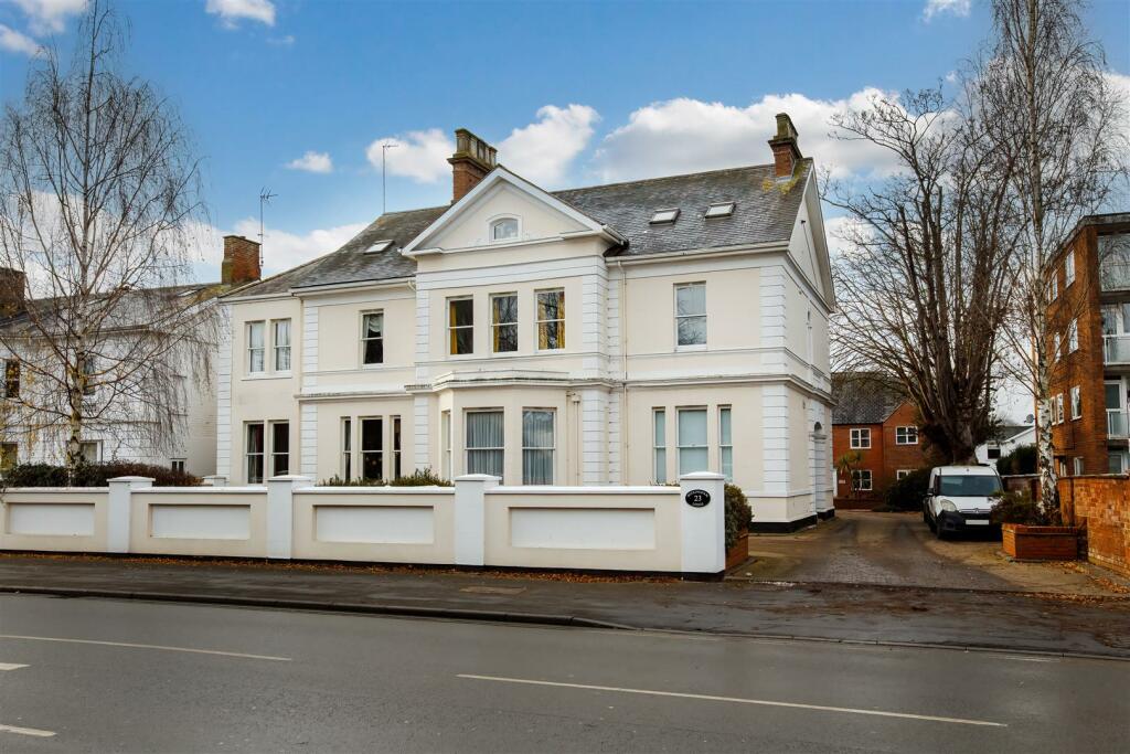 1 bedroom apartment for sale in Kenilworth Road, Leamington Spa, CV32