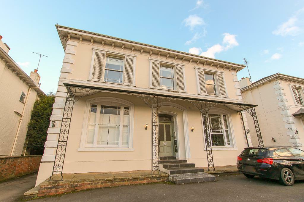 2 bedroom apartment for rent in Kenilworth Road, Leamington Spa, CV32