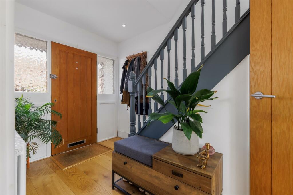 Additional property image - High View Road, Leamington Spa