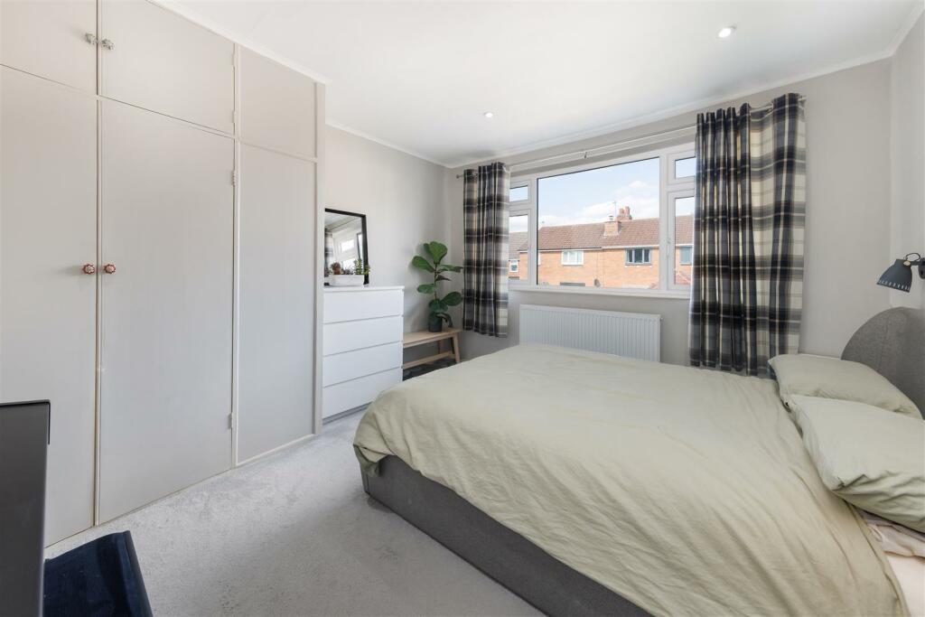 Additional property image - High View Road, Leamington Spa