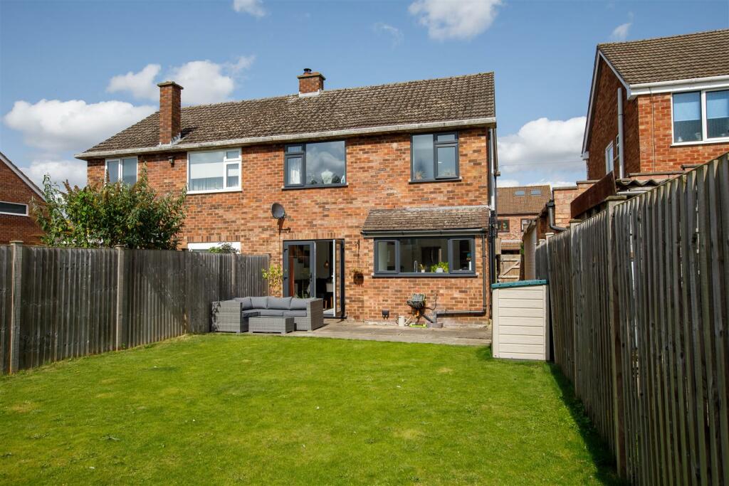 Additional property image - High View Road, Leamington Spa