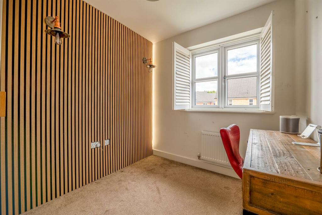 Additional property image - Kestrel Row, Southam