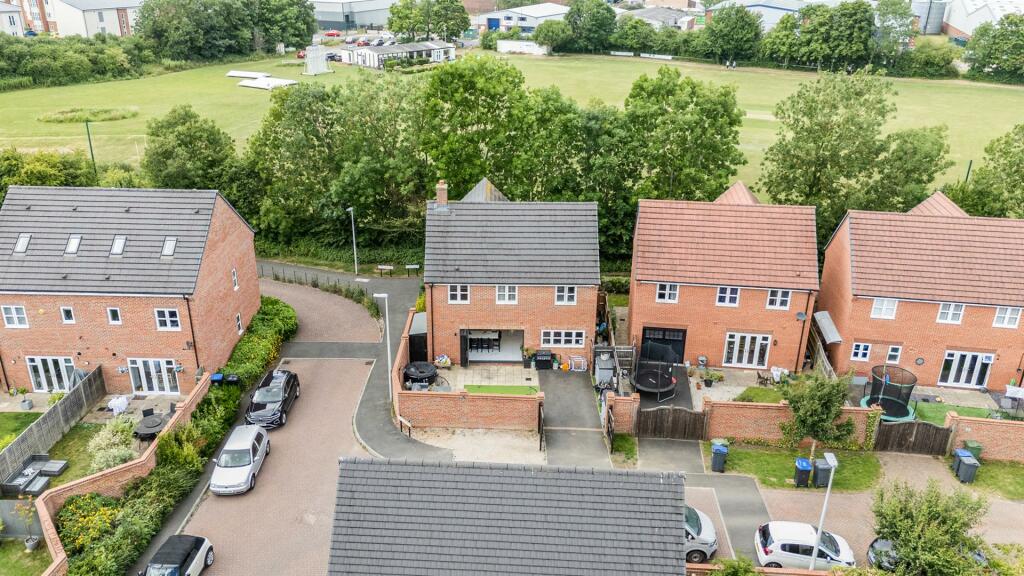 Additional property image - Kestrel Row, Southam