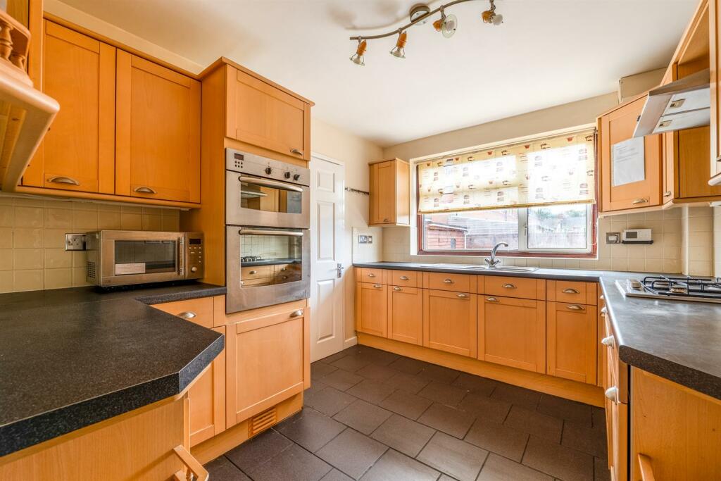 Additional property image - St. Helens Road, Leamington Spa