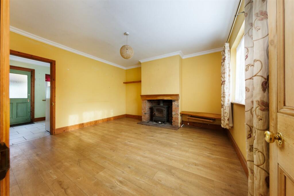 Additional property image - Long Itchington Road, Offchurch, Leamington Spa