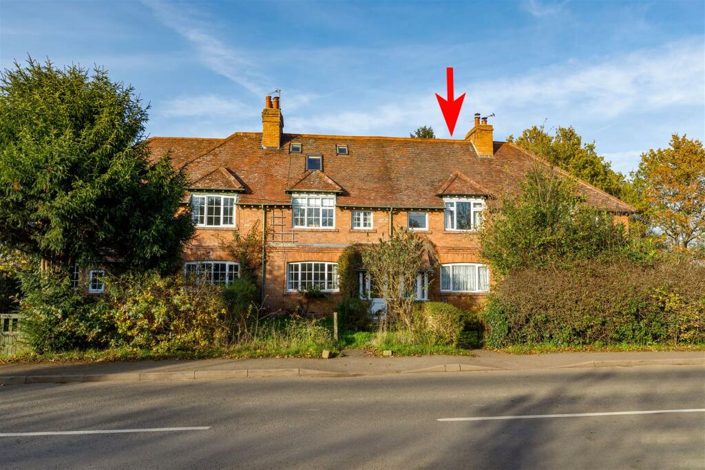 Additional property image - Long Itchington Road, Offchurch, Leamington Spa