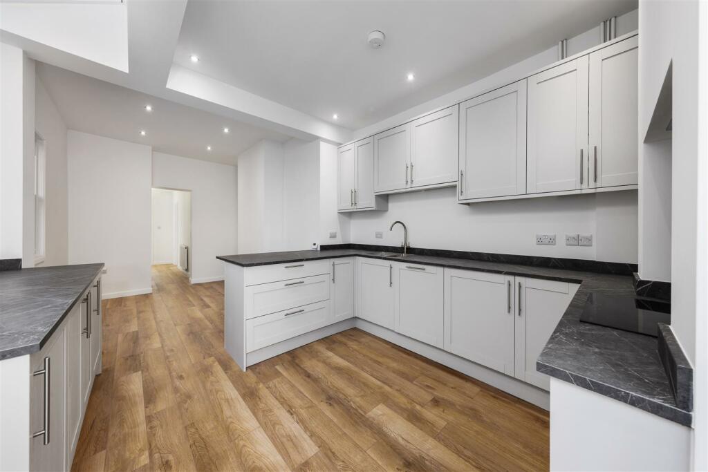 Additional property image - Clarendon Street, Leamington Spa