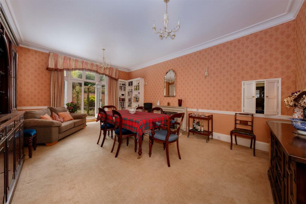 Additional property image - Clarendon Square, Leamington Spa