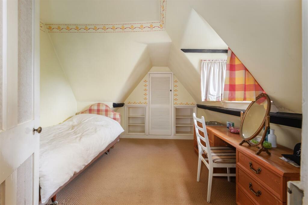 Additional property image - Clarendon Square, Leamington Spa