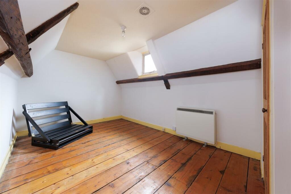 Additional property image - Clarendon Square, Leamington Spa