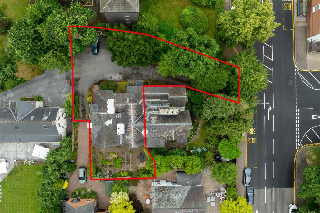 Additional property image - Clarendon Square, Leamington Spa