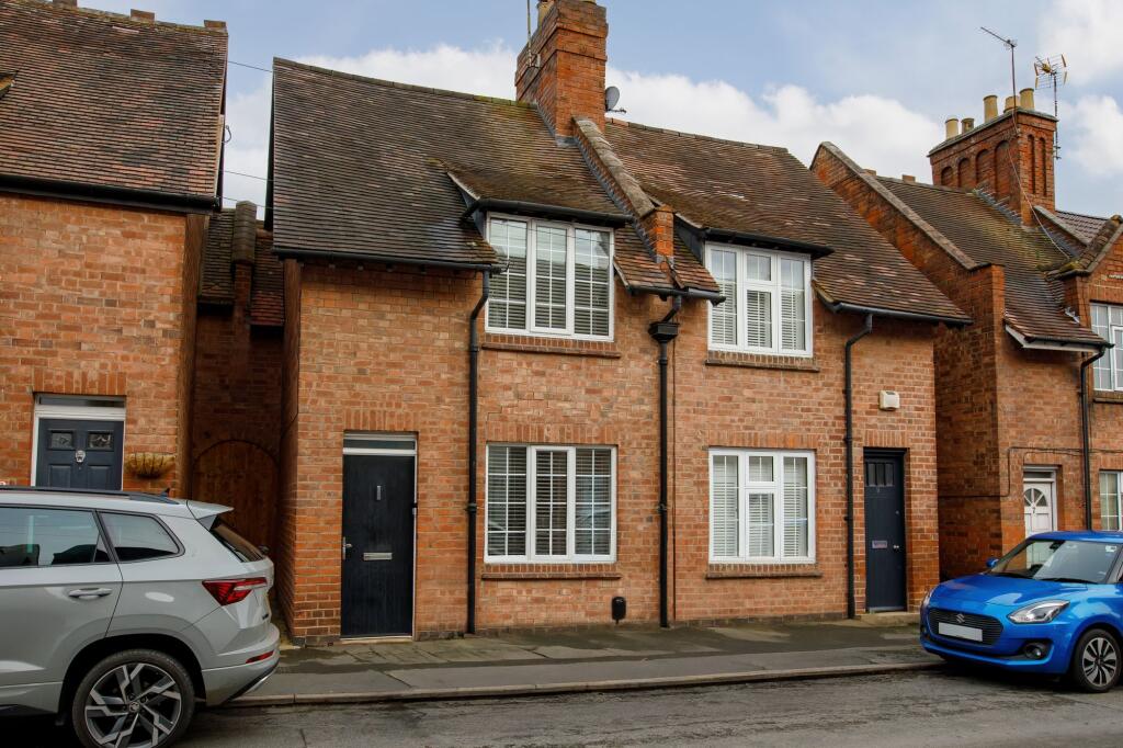 Main image of property: Quarry Street, Leamington Spa, CV32
