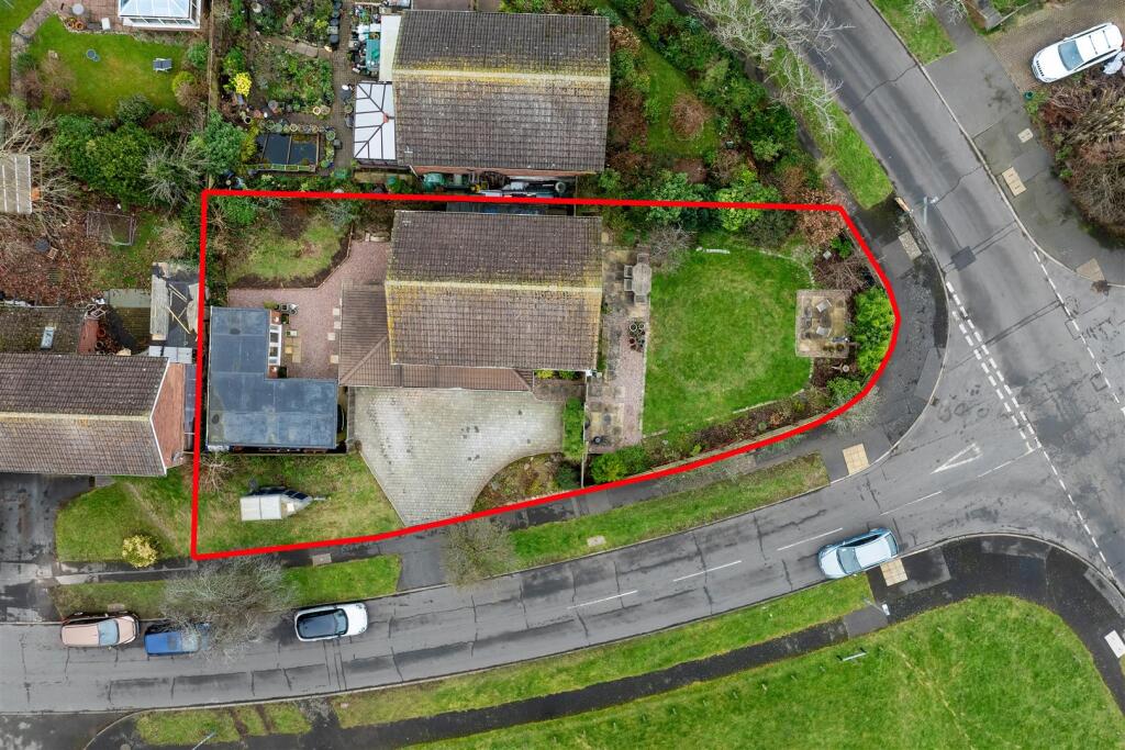 Additional property image - Oakwood Grove, Warwick