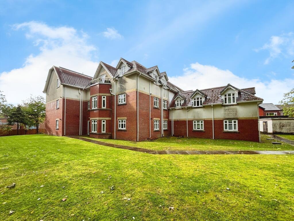 Main image of property: Blackpool Old Road, Poulton-le-Fylde, Lancashire, FY6