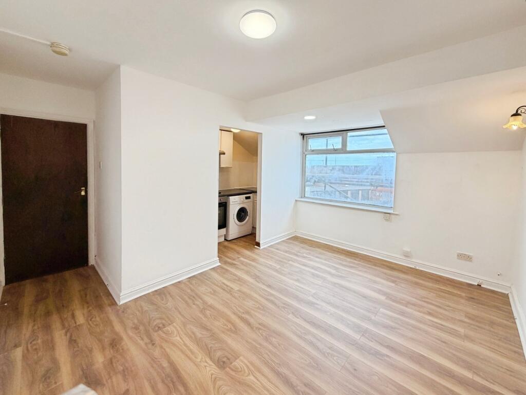 Main image of property: Beach Road, Thornton-Cleveleys, Lancashire, FY5