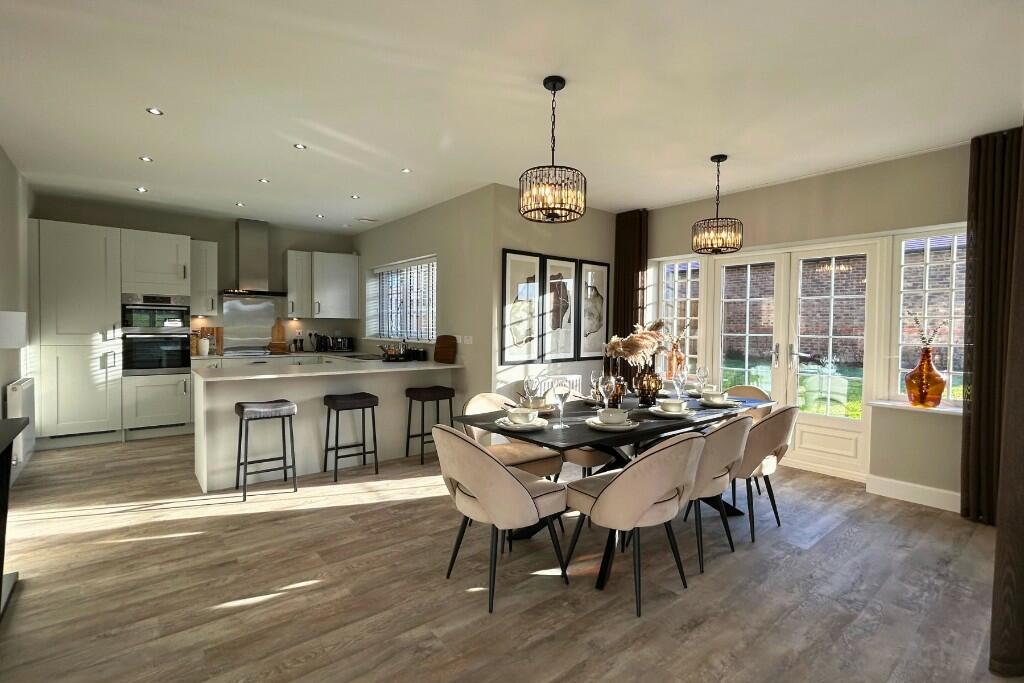 Additional property image - Lambton Park
Bowes Gate Drive
Lambton Park
DH3 4DS