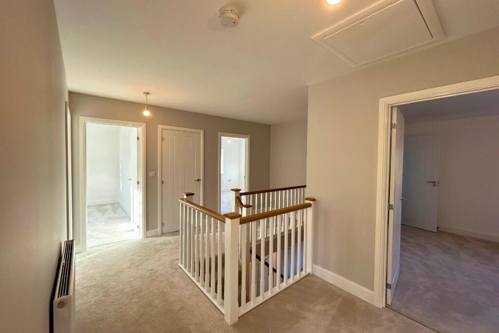 Additional property image - Lambton Park
Bowes Gate Drive
Lambton Park
DH3 4DS