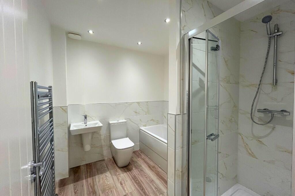 Additional property image - Lambton Park
Bowes Gate Drive
Lambton Park
DH3 4DS