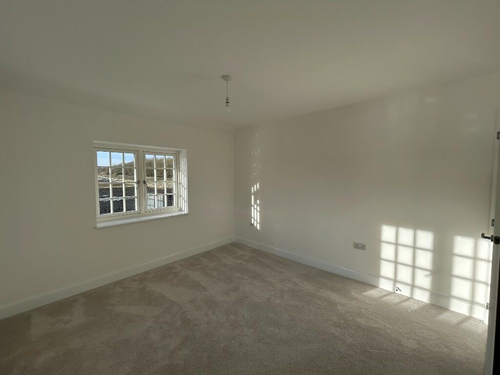Additional property image - Lambton Park
Bowes Gate Drive
Lambton Park
DH3 4DS