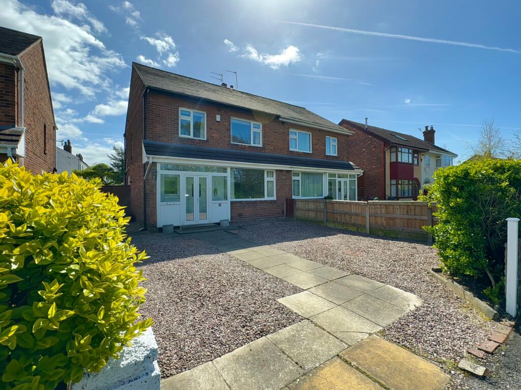 3 bedroom semidetached house for sale in Kirklake Road, Formby