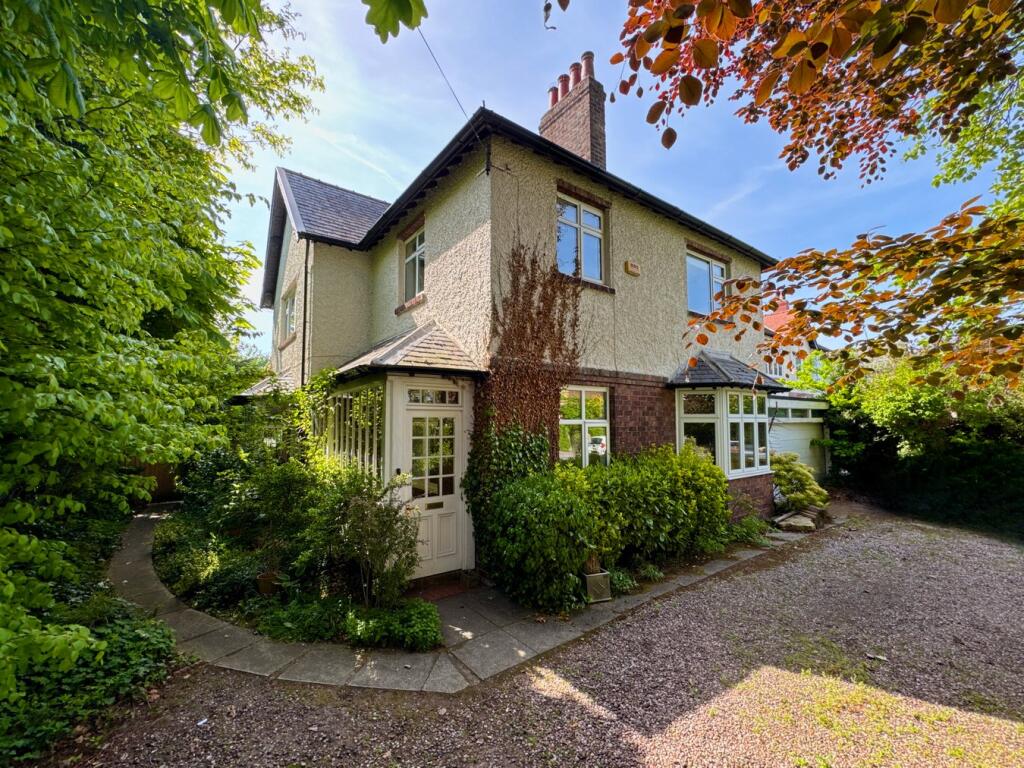 Main image of property: Gores Lane, Formby, Liverpool, L37