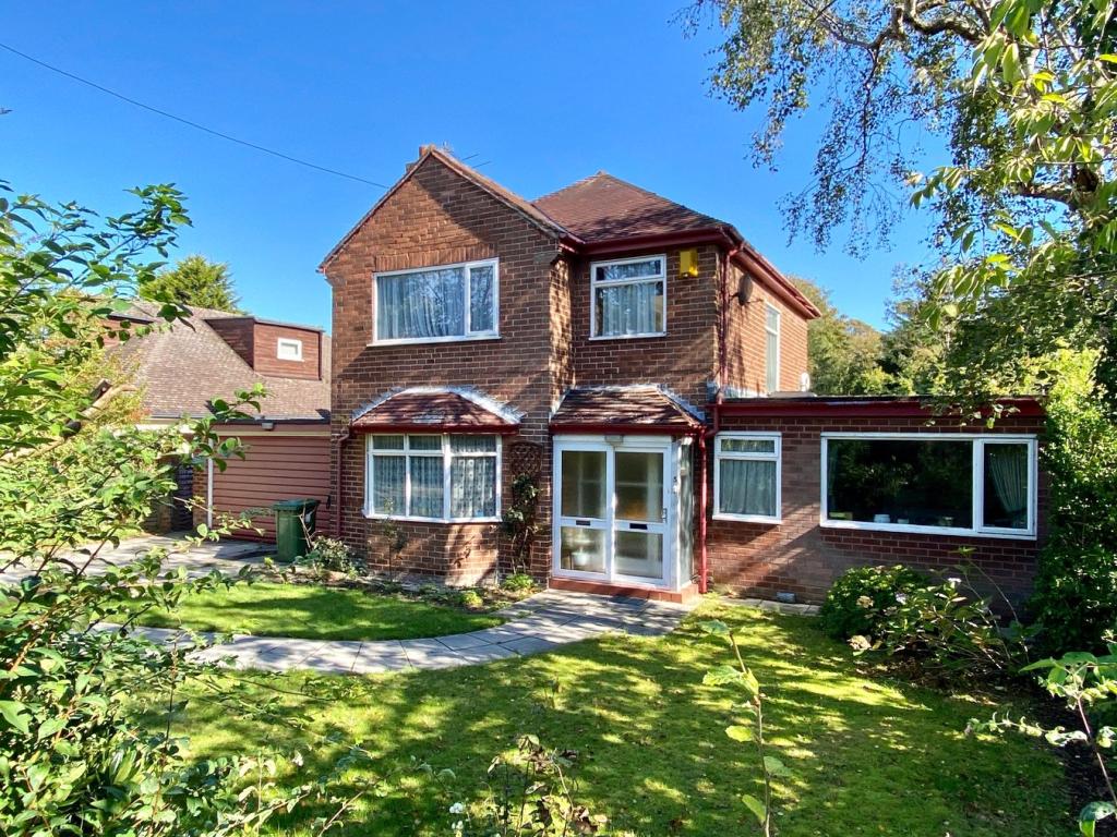 3 bedroom detached house for sale in Barkfield Avenue, Formby