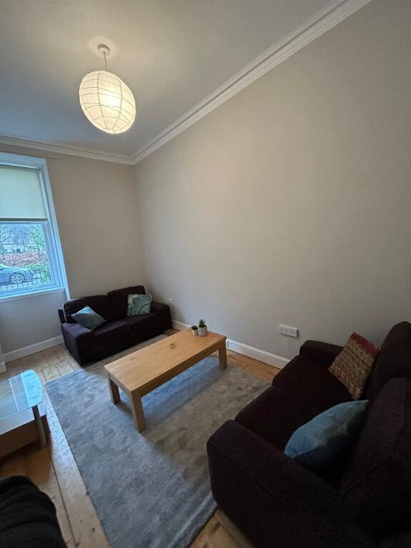 3 bedroom flat for rent in Murieston Crescent, Dalry, Edinburgh, EH11