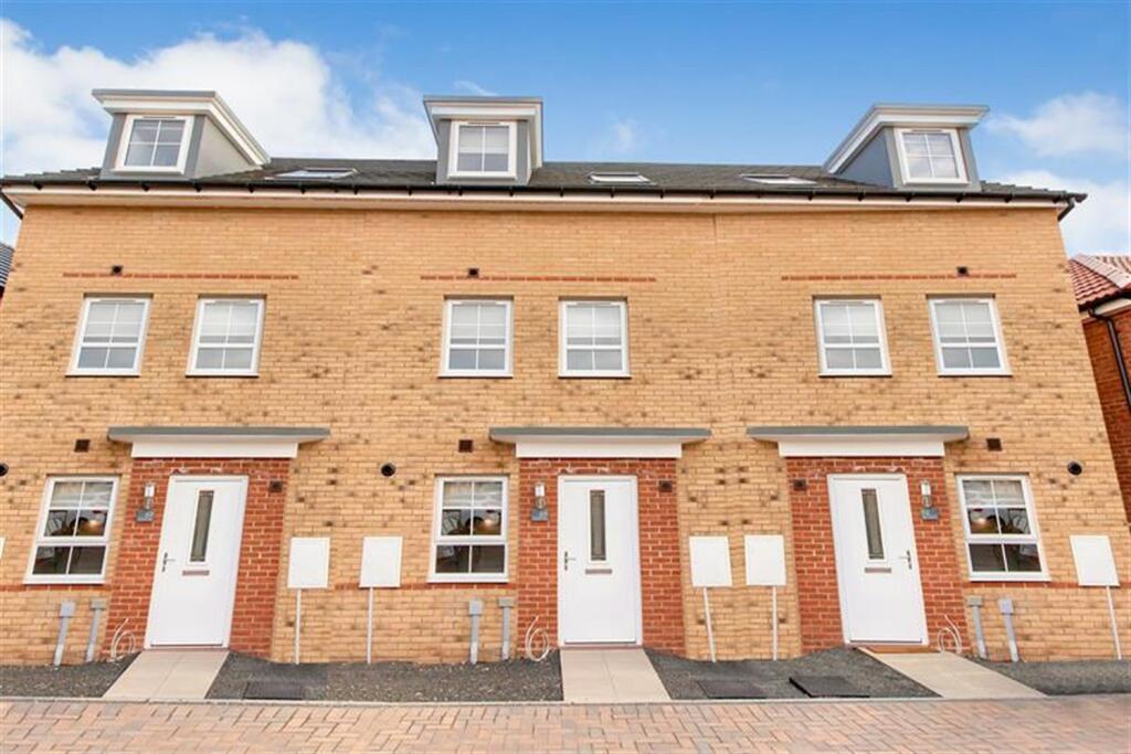 3 bedroom terraced house for rent in 3 bedroom Terraced House in