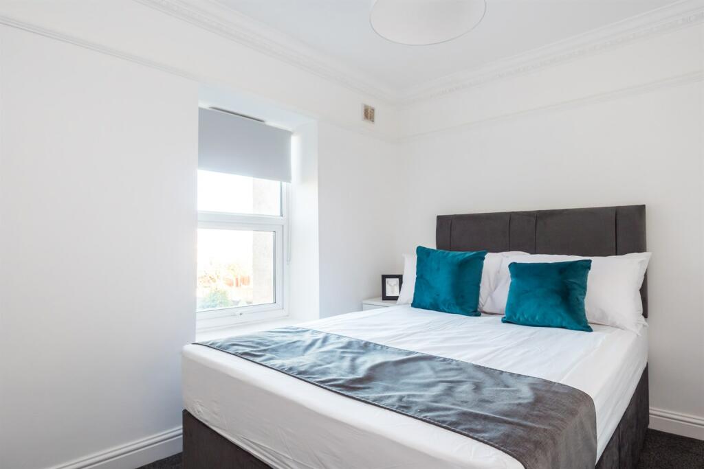 Additional property image - 3 bedroom Terraced House in Staple Hill Road, Fishponds