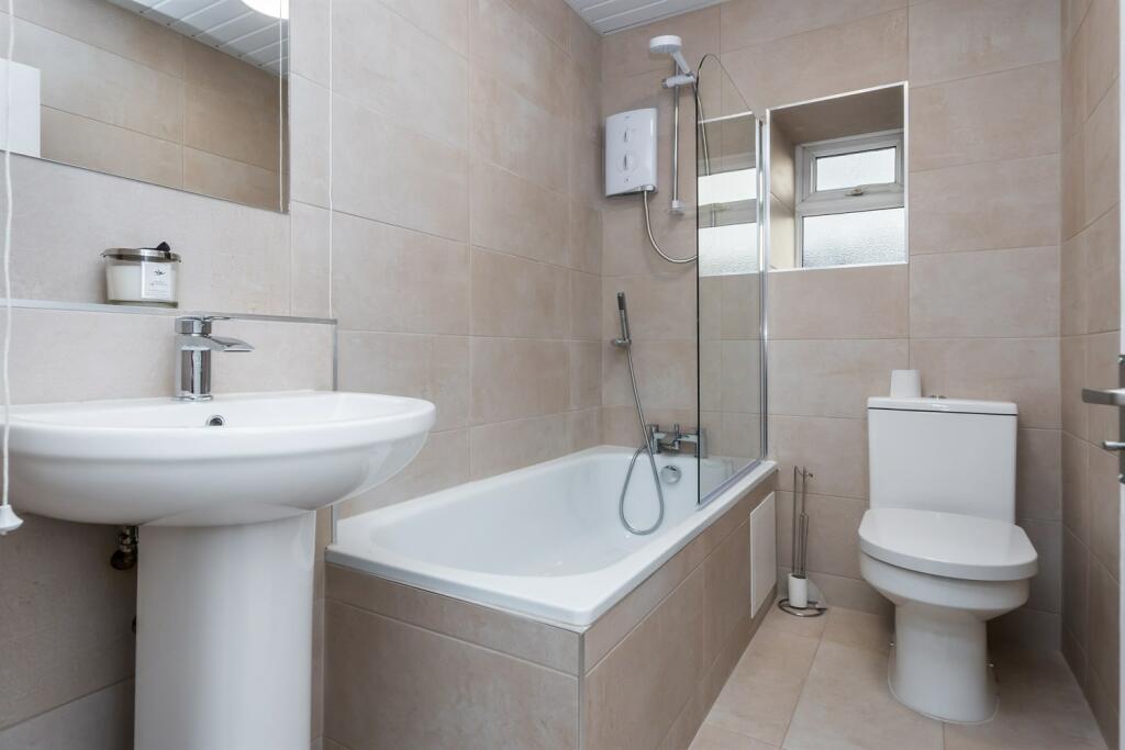 Additional property image - 3 bedroom Terraced House in Staple Hill Road, Fishponds