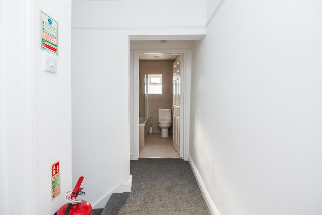 Additional property image - 3 bedroom Terraced House in Staple Hill Road, Fishponds