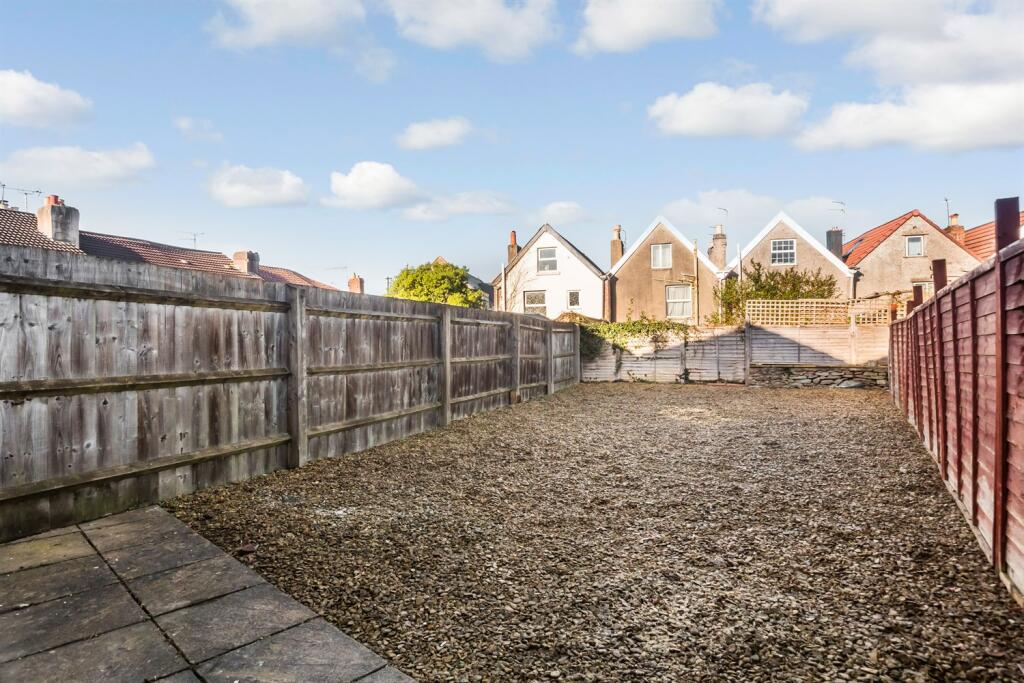 Additional property image - 3 bedroom Terraced House in Staple Hill Road, Fishponds