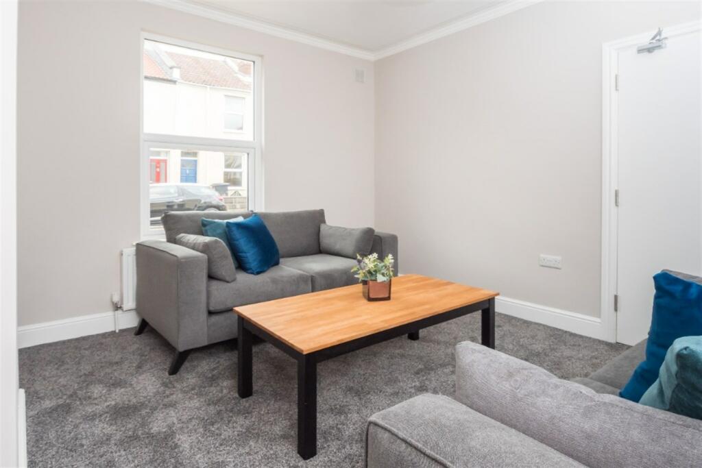 Additional property image - 3 bedroom Terraced House in Beaufort Street, Bristol