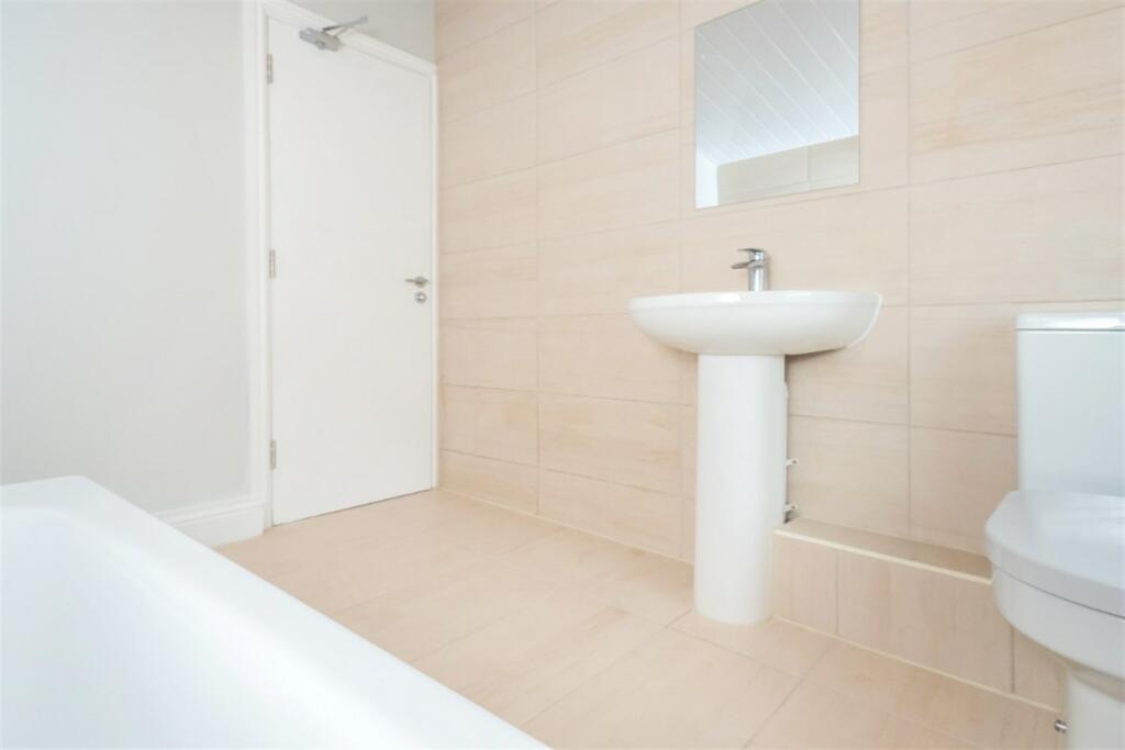 Additional property image - 3 bedroom Terraced House in Beaufort Street, Bristol