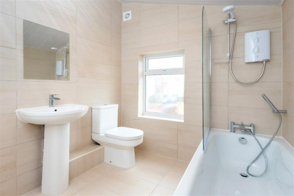 Additional property image - 3 bedroom Terraced House in Beaufort Street, Bristol