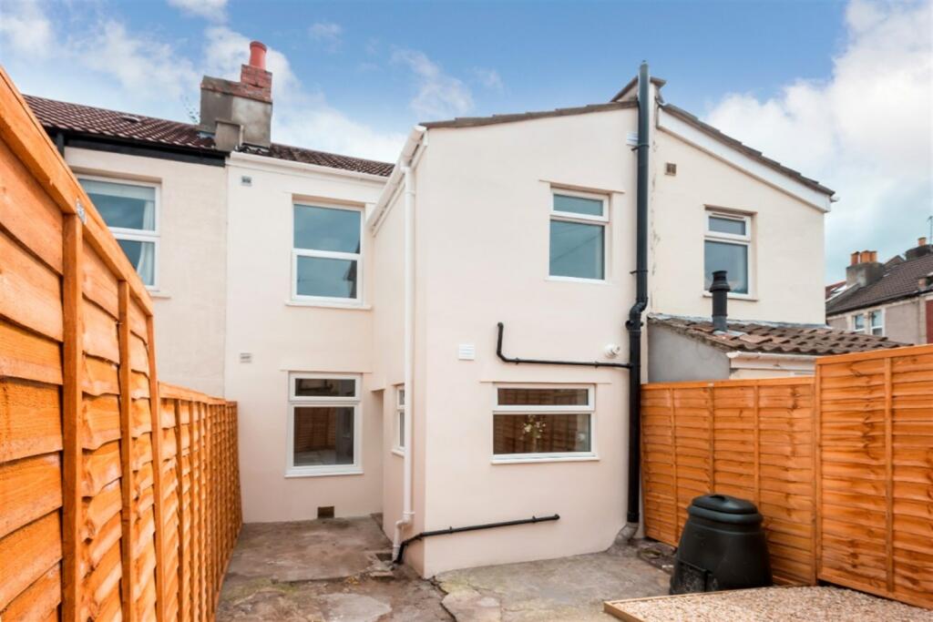 Additional property image - 3 bedroom Terraced House in Beaufort Street, Bristol