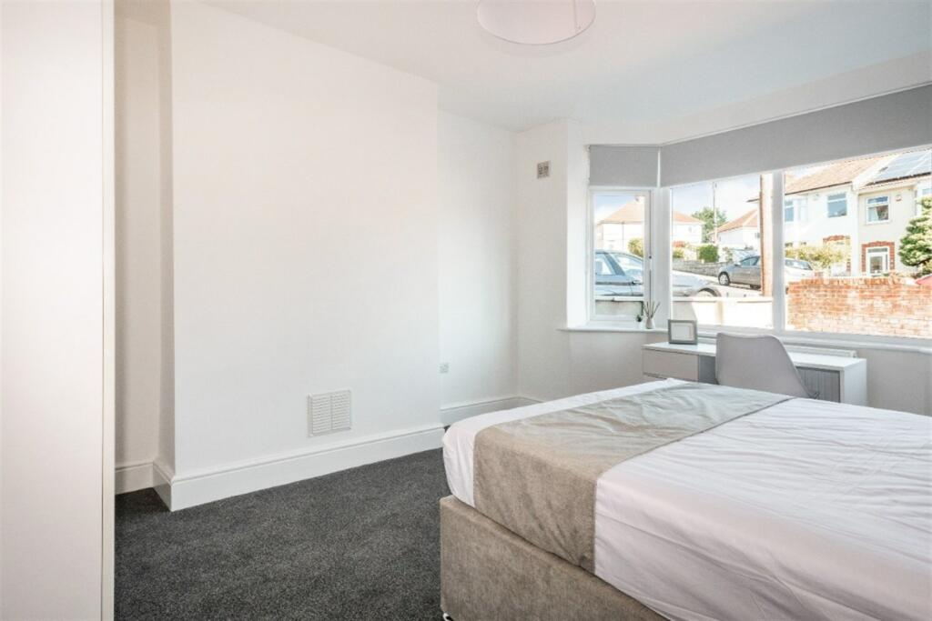 Additional property image - 4 bedroom Semi Detached House in Jean Road, Bristol